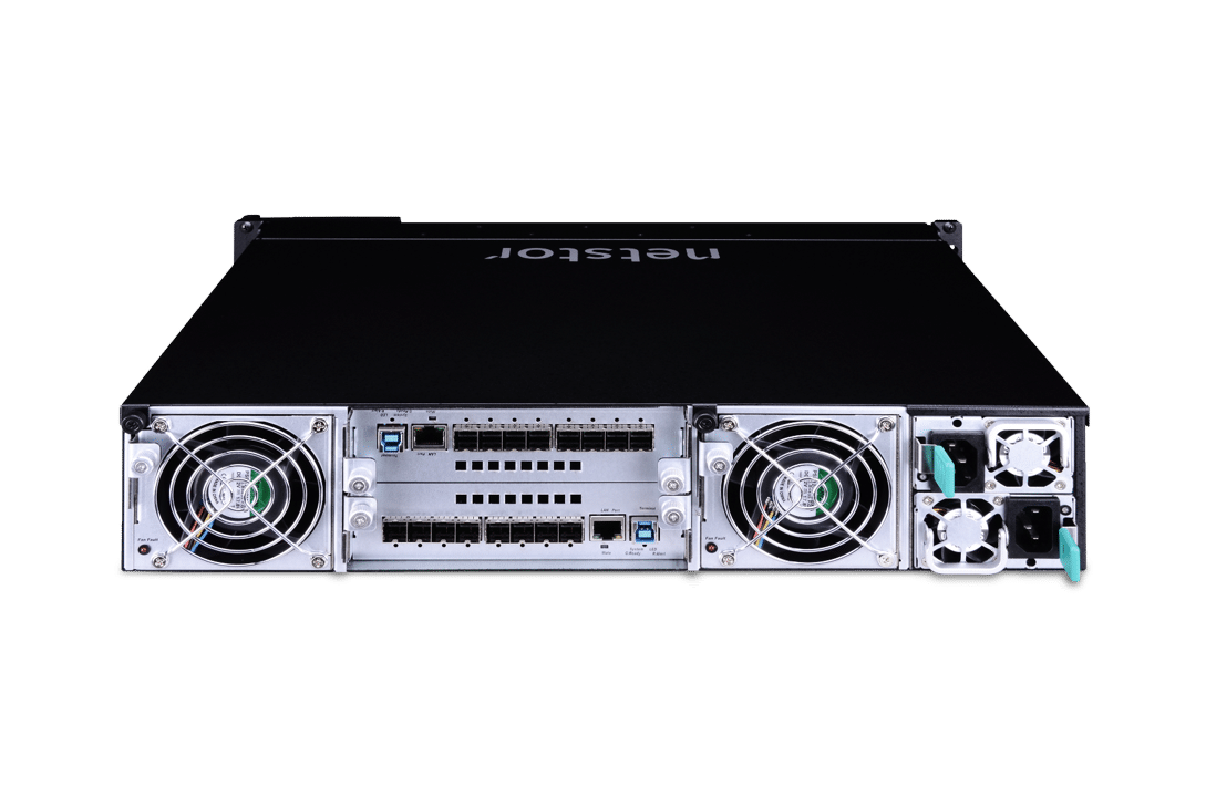 Netstor NS388P von der Rückseite Netstor NS388P von der Rückseite